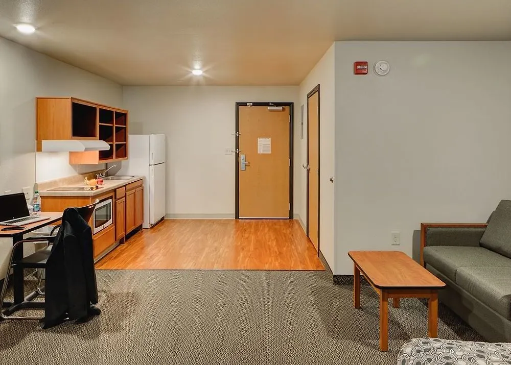 Woodspring Suites Columbus North I-270